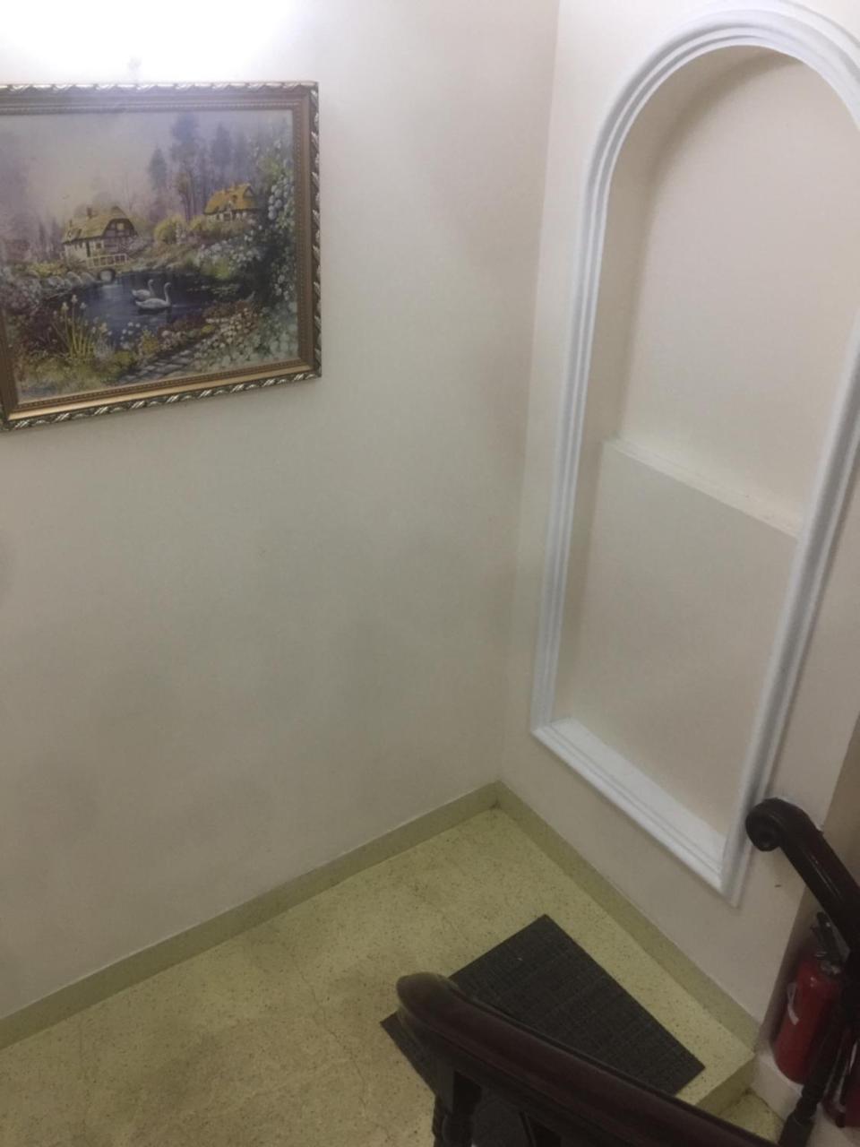 B.V.I Guest House ホーチミン市 エクステリア 写真